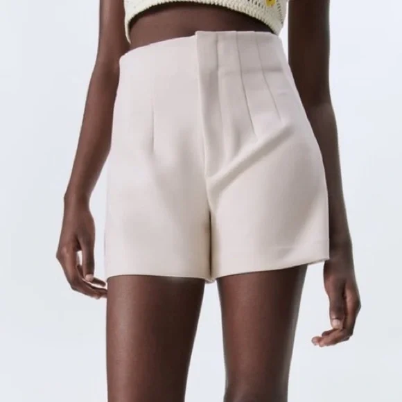 Zara | Shorts | Zara High Waisted Shorts Ecru Beige Pleated